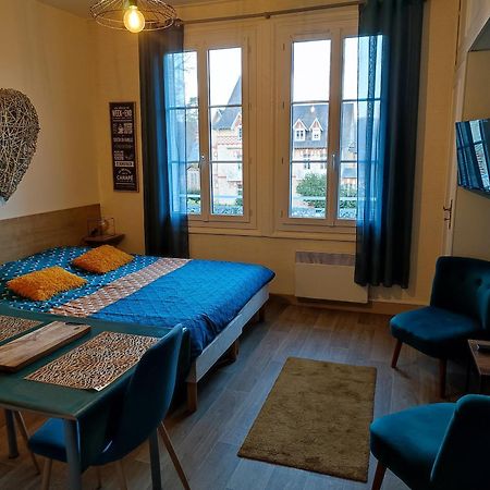 Studio 10, Tres Bien Place, Parking Wifi Gratuit Bagnoles de l'Orne Normandie Kültér fotó